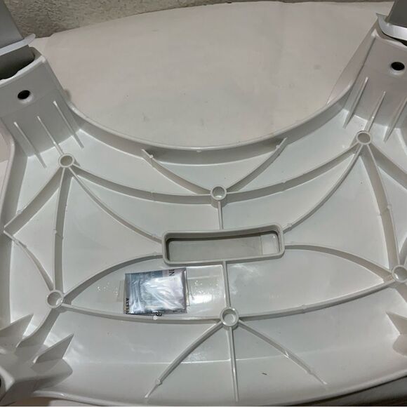 The SMART 4 Multi-Purpose Bathroom Stool - Picture 6 of 7